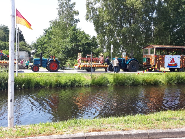 ../fotos/250-jahr-feier_ostrhauderfehn_2019/2019-06-23 12.26.36.jpg